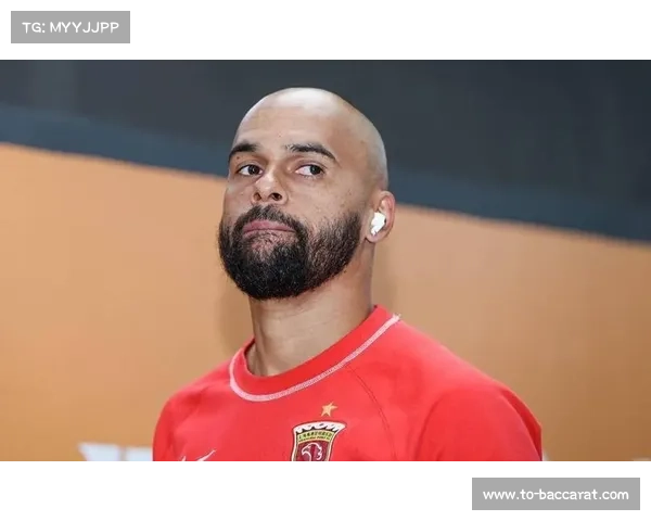 梅洛尼卢卡斯相继破门阿联酋逆转阿曼惊险取胜再现坚韧斗志