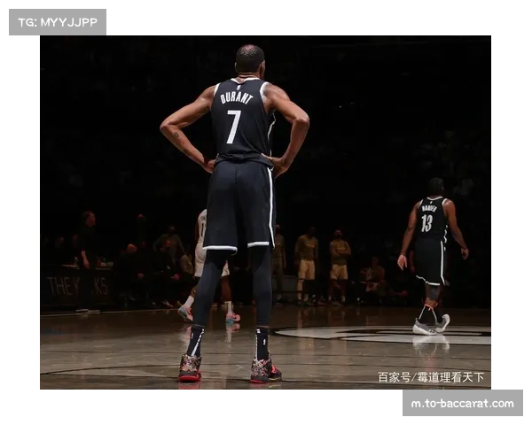 杜兰特雕像争议不断，布朗提议手部设计致敬篮网